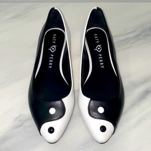 Katy Perry Yin Yang Ballet Flat In Black - Size 6.5 US, 36.5 EU